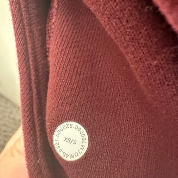 Maroon Lululemon Quater Zip - Picture 5 of 7